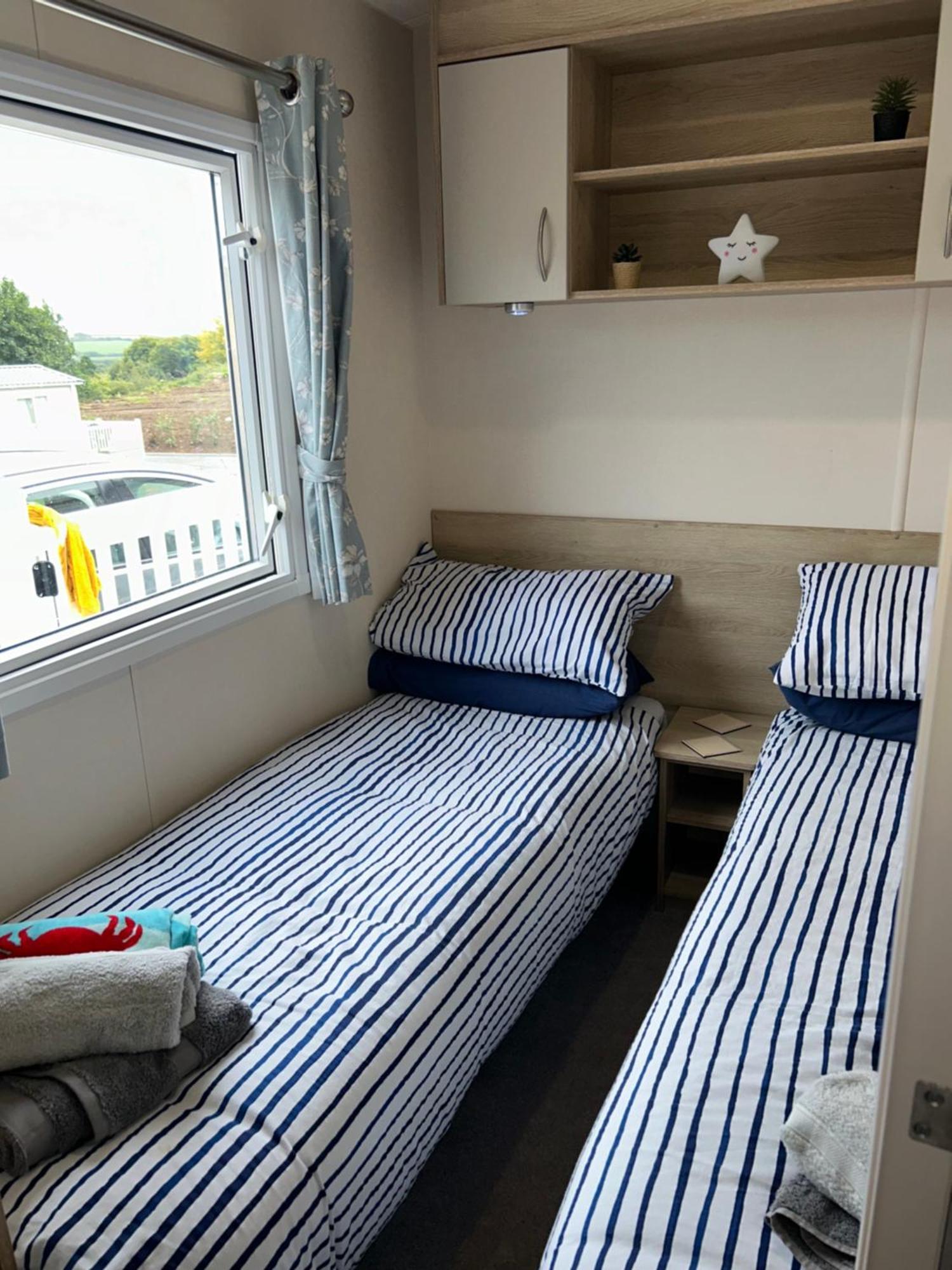 22 Stowford Gardens * Combe Martin