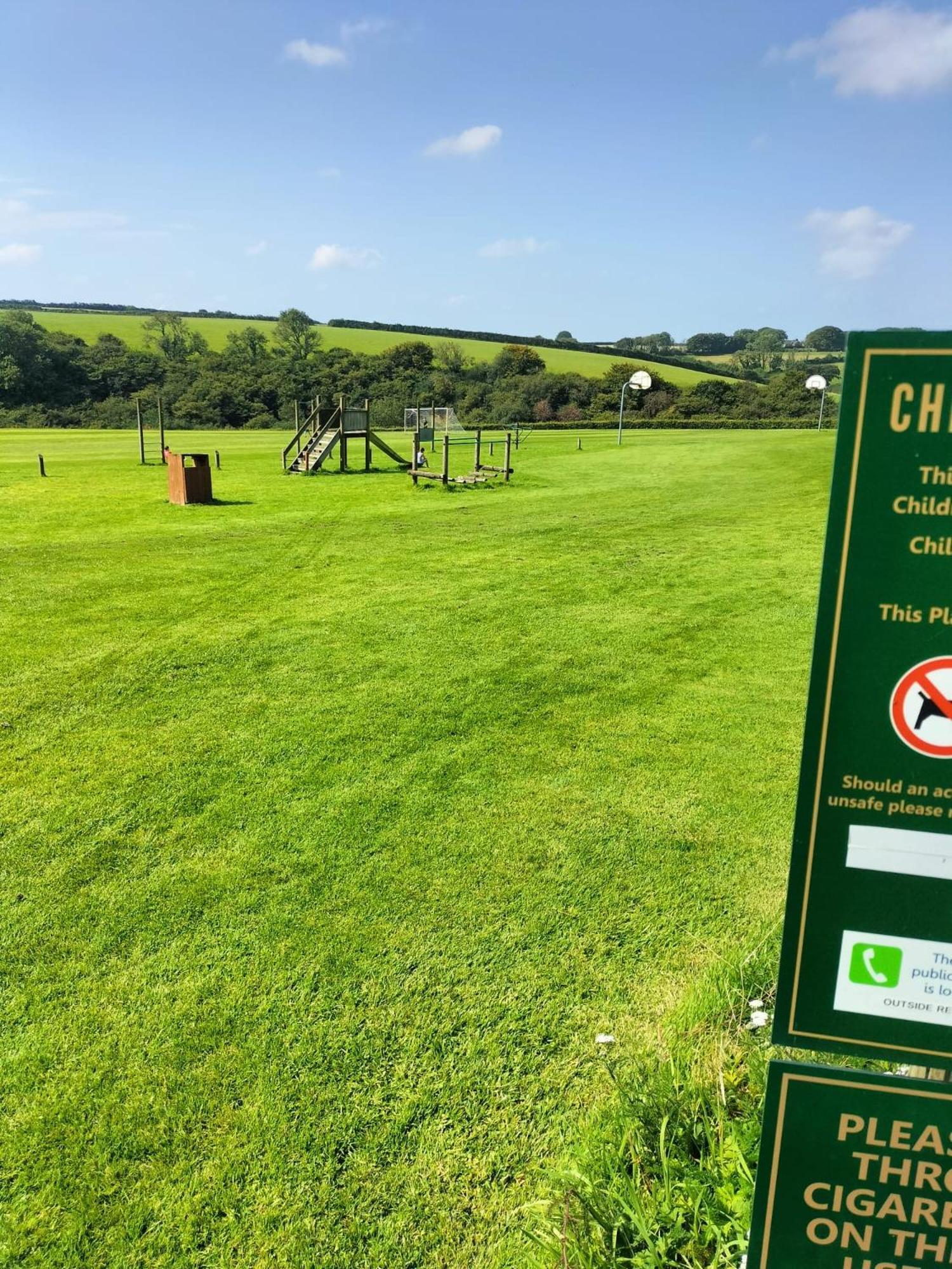 22 Stowford Gardens Combe Martin