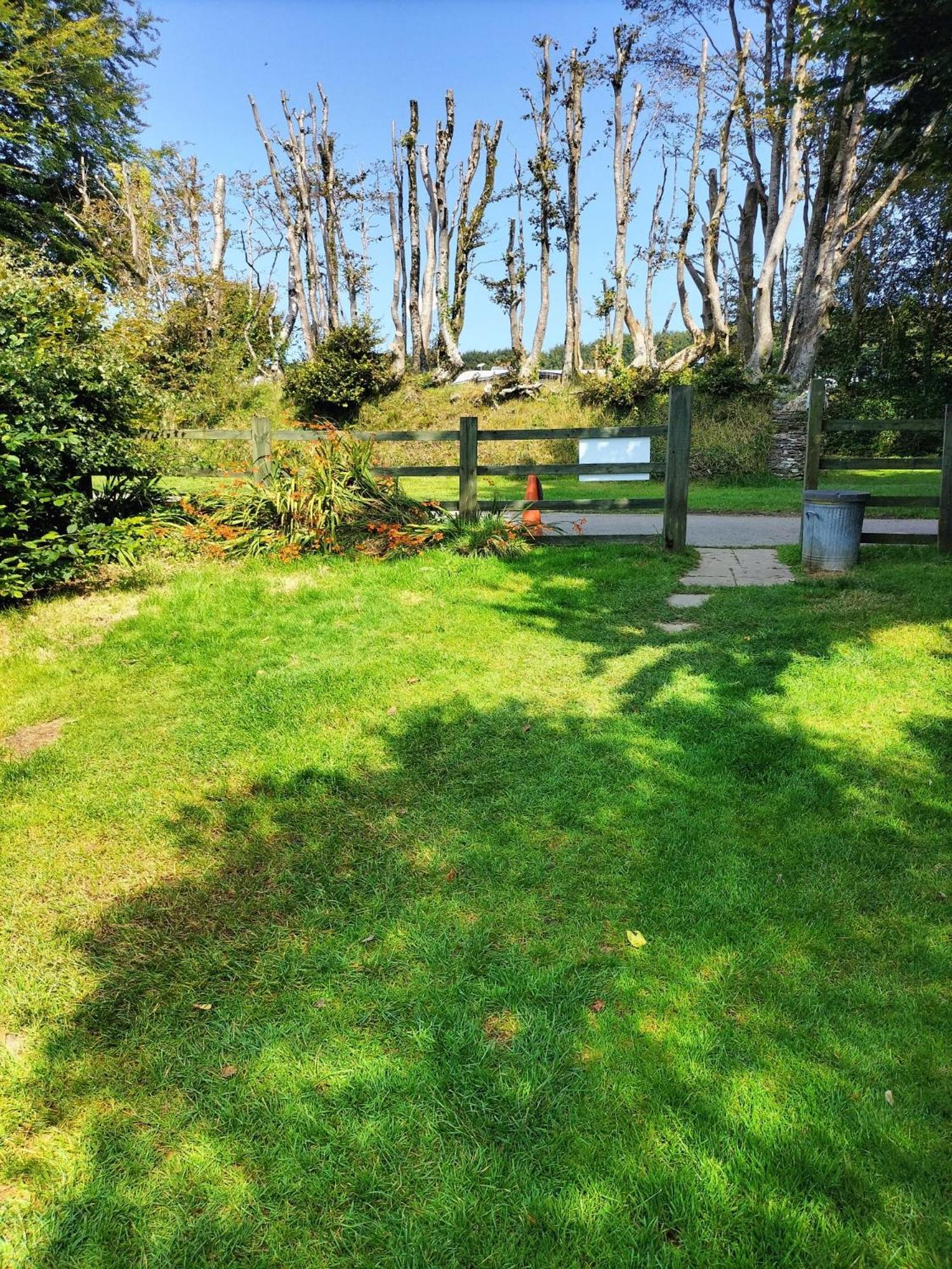 22 Stowford Gardens * Combe Martin